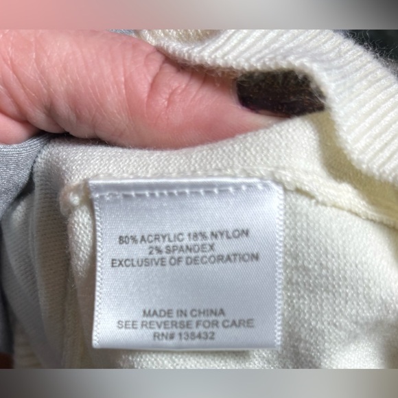 ModCloth Ivory Pearl Bow Neck Sweater Business Size 1X Christmas - Picture 6 of 6